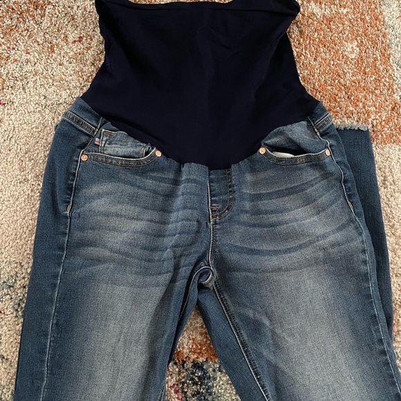Maternity Jeans - Picture 1 of 2
